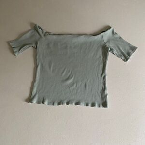 H&M Women’s Large Sage Green Ribbed Off Shoulder Short Sleeve Top